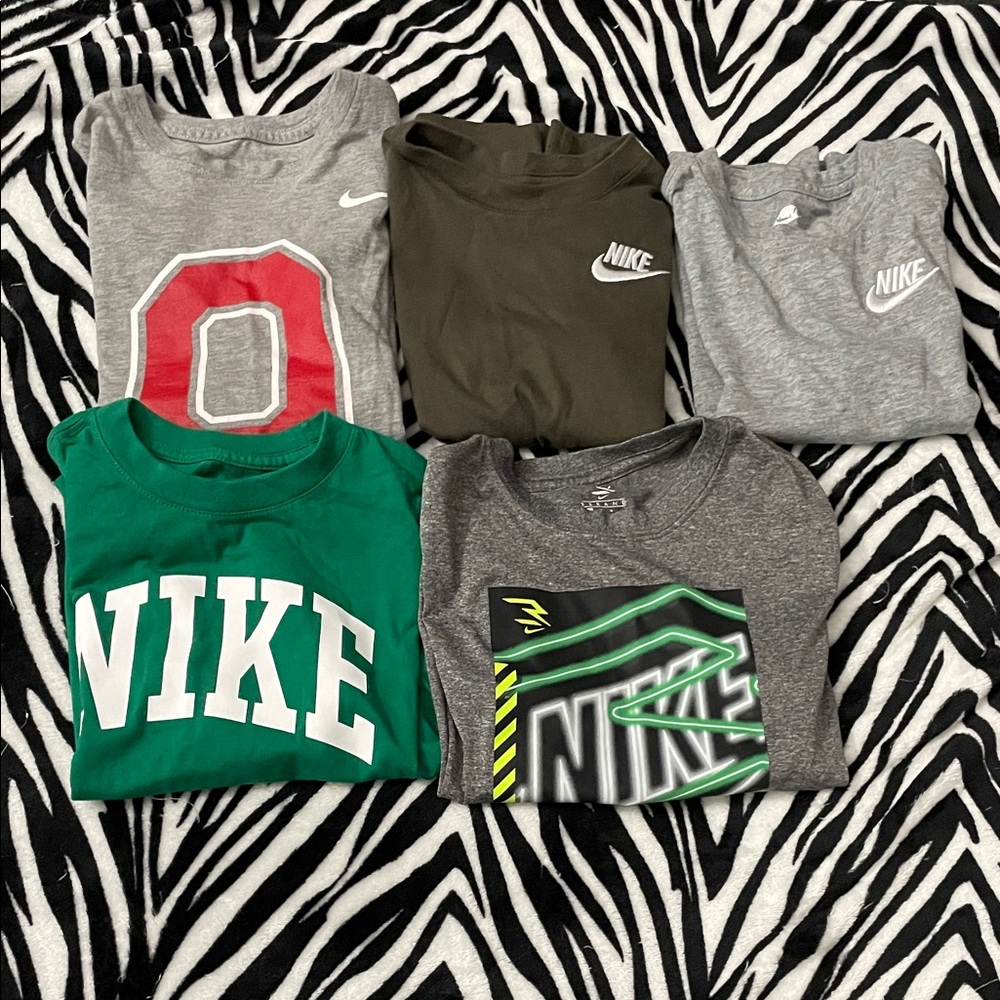 Nike kids T-shirt bundle